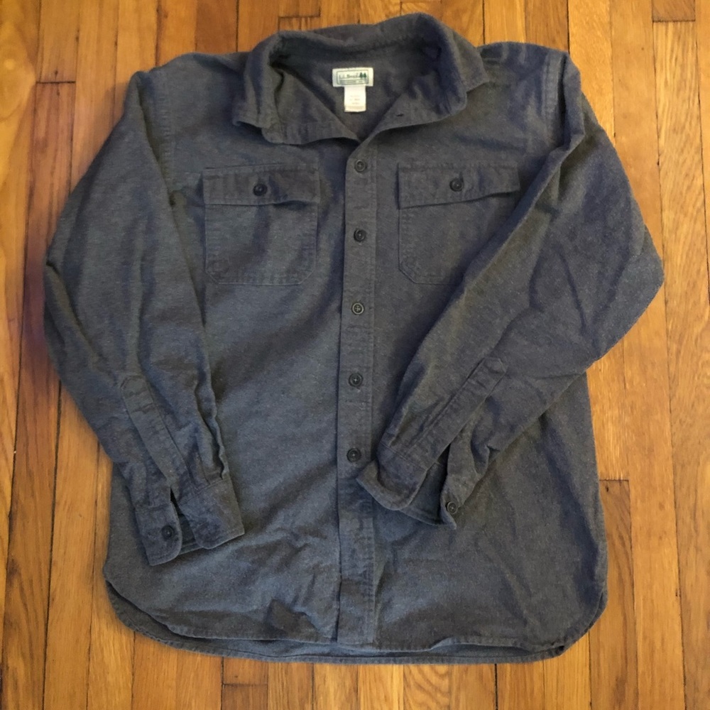 Men’s button down flannel